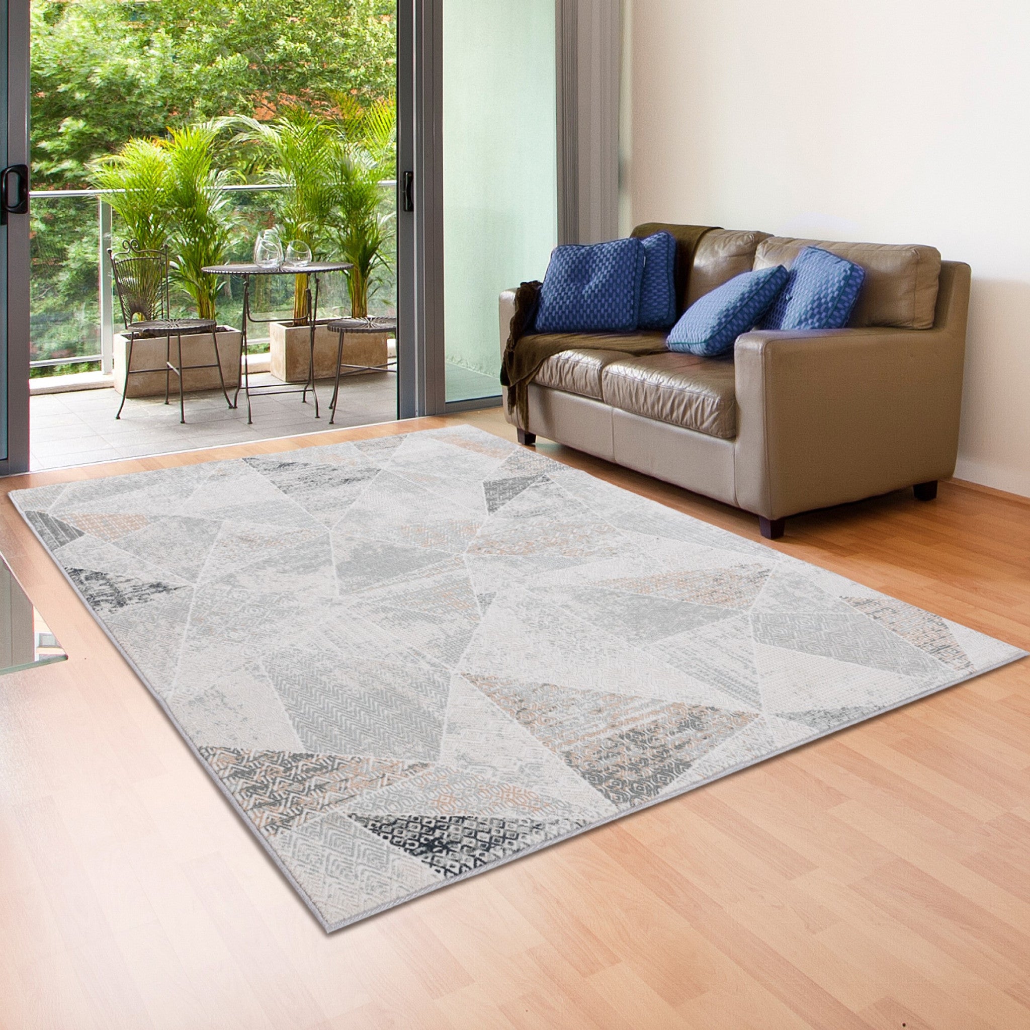 Trina Geometric Area Rug 9 X 12'