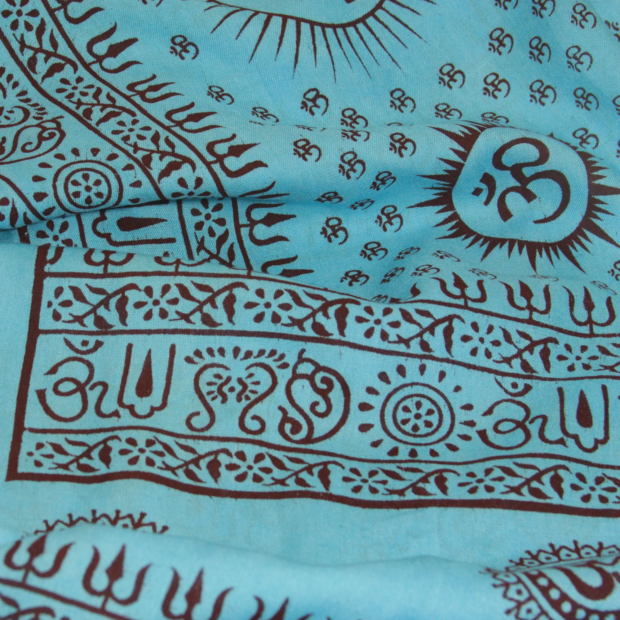 Meditation Yoga Prayer Shawl - Mantra Om - Turquoise